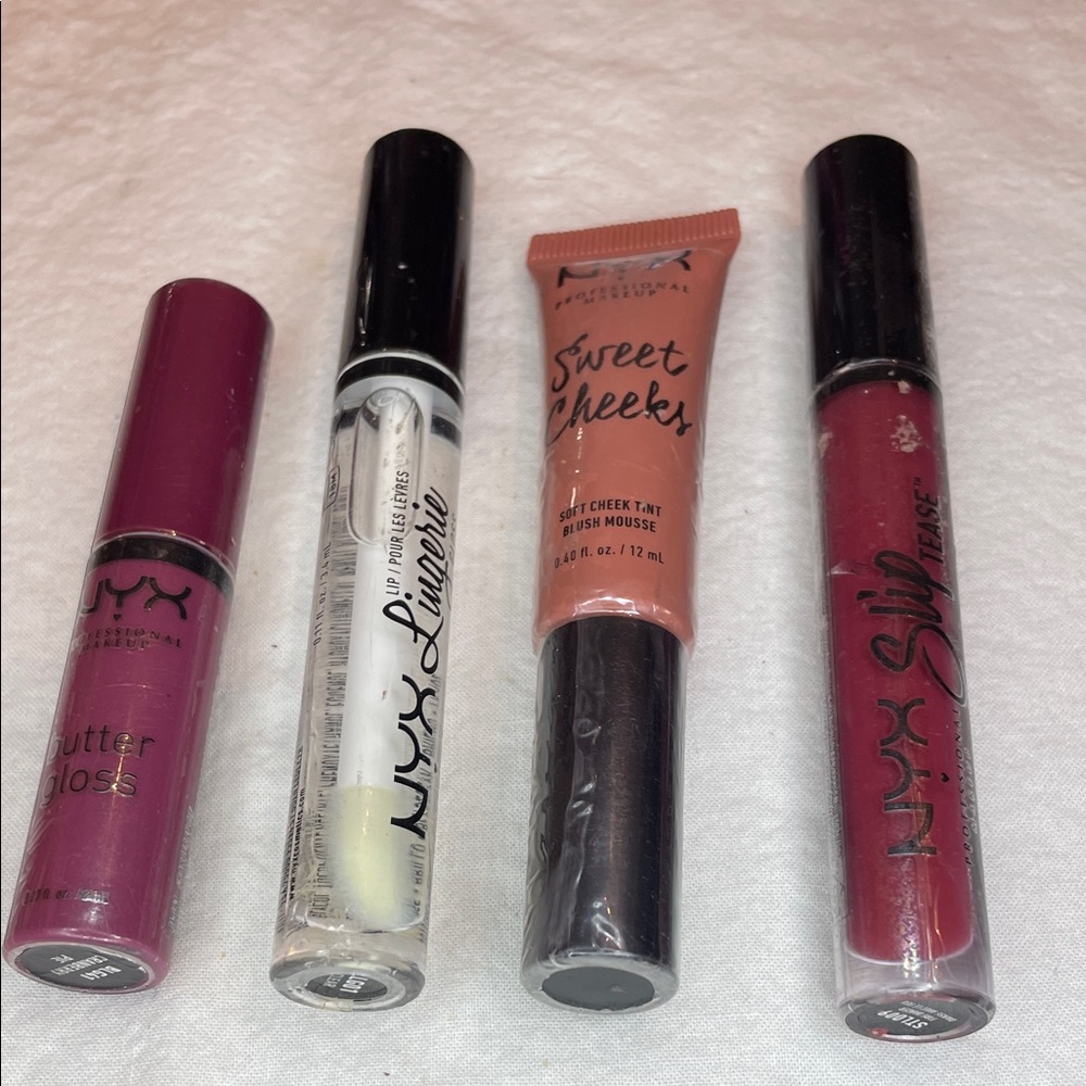 2/$20 NYX Lip Gloss & Blush Set Browns Berries & Clear NWT